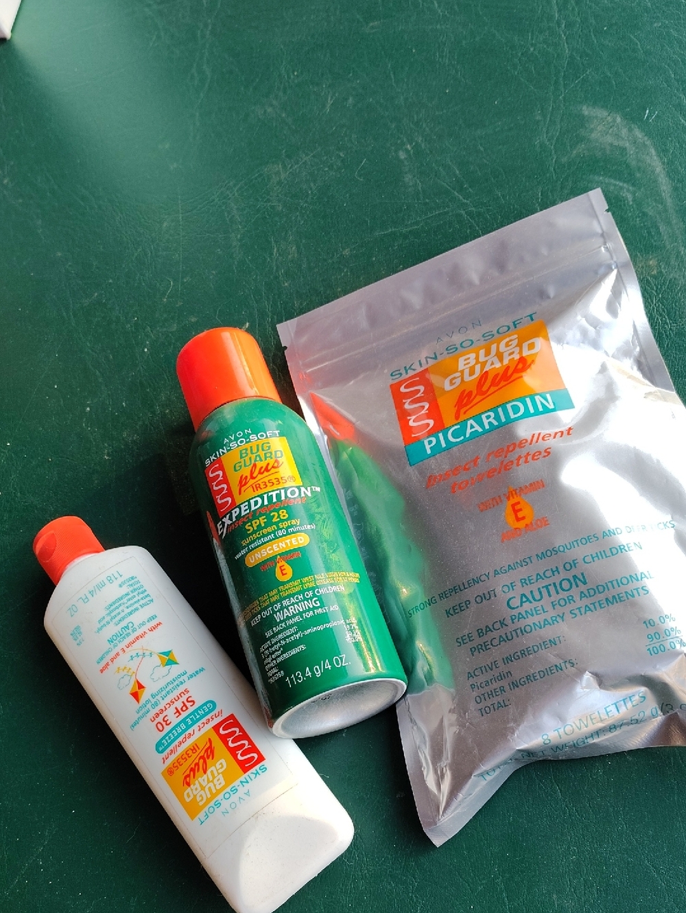 Avon Bug Guard Kids Repellent Trio in Green and Orange